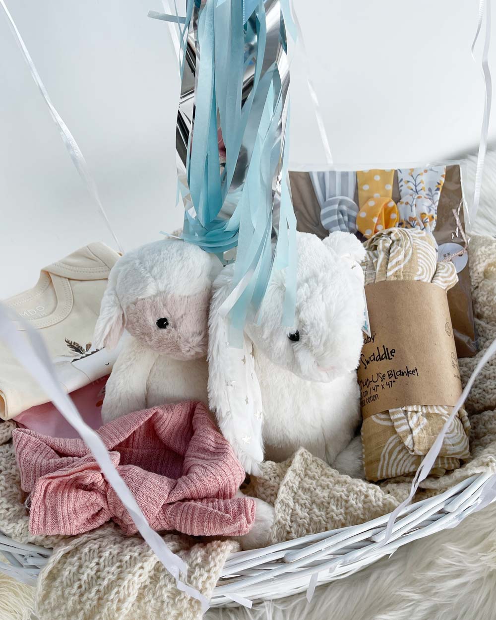 Jellycat Gift Hamper Hot Air Balloon with basket