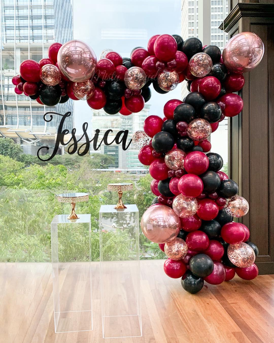 Organic Balloons Garlands Setup in Rose Gold Confetti, Black and Burgundy