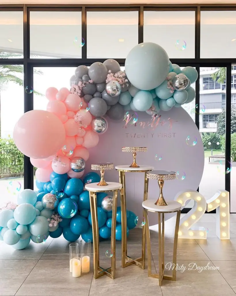 Xin Yi 21st Birthday Organic Balloons Setup