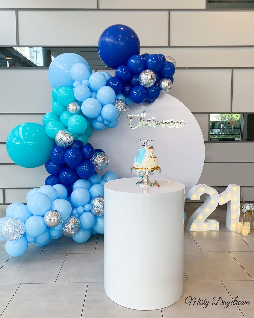 blue and tiffany 21st birthday organic balloons setup