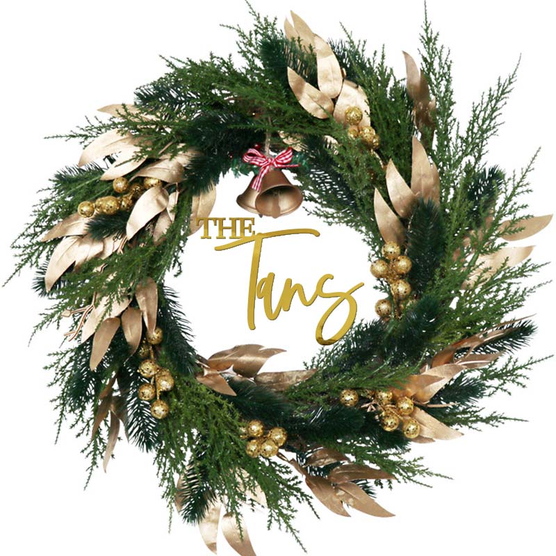 Custom Family Name Christmas Wreath - Jingle Bell