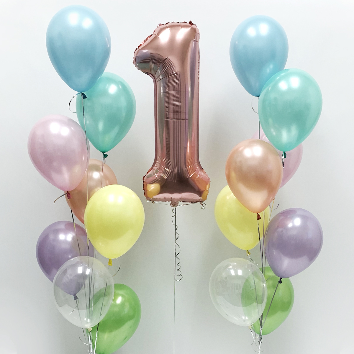 helium-number-foil-balloon-bouquet