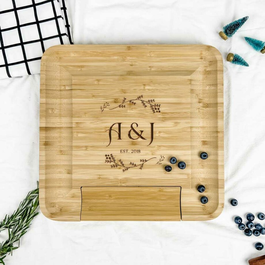 Engraved Wooden Square Cheese Board - Flower Wrap Monogram