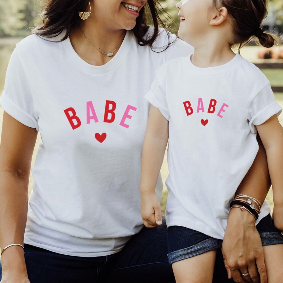 babe with heart design mama and mini valentines tee