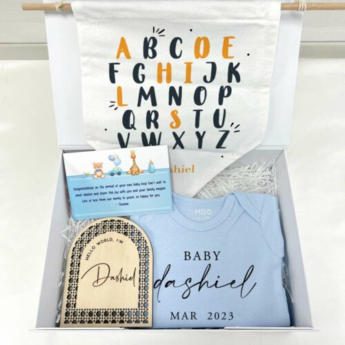 newborn giftbox - my arrival bundle for boy
