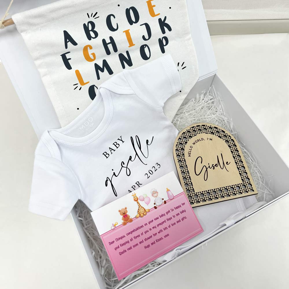 newborn giftbox - my arrival bundle for girl2