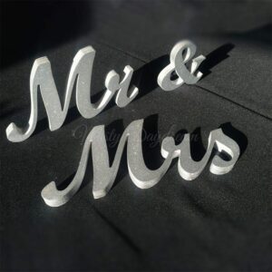 Mr & Mrs Large Wooden Script Font Sign Table Decor – Silver Glitters 